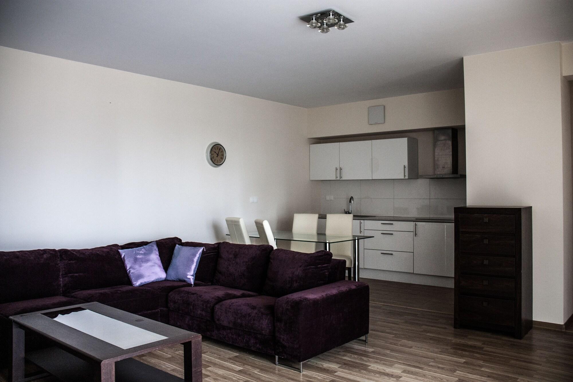 Senator Warsaw Apartments Eksteriør billede